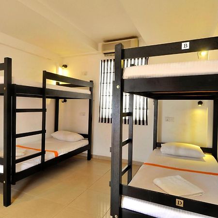 Sea Breeze Guest House Negombo Room photo