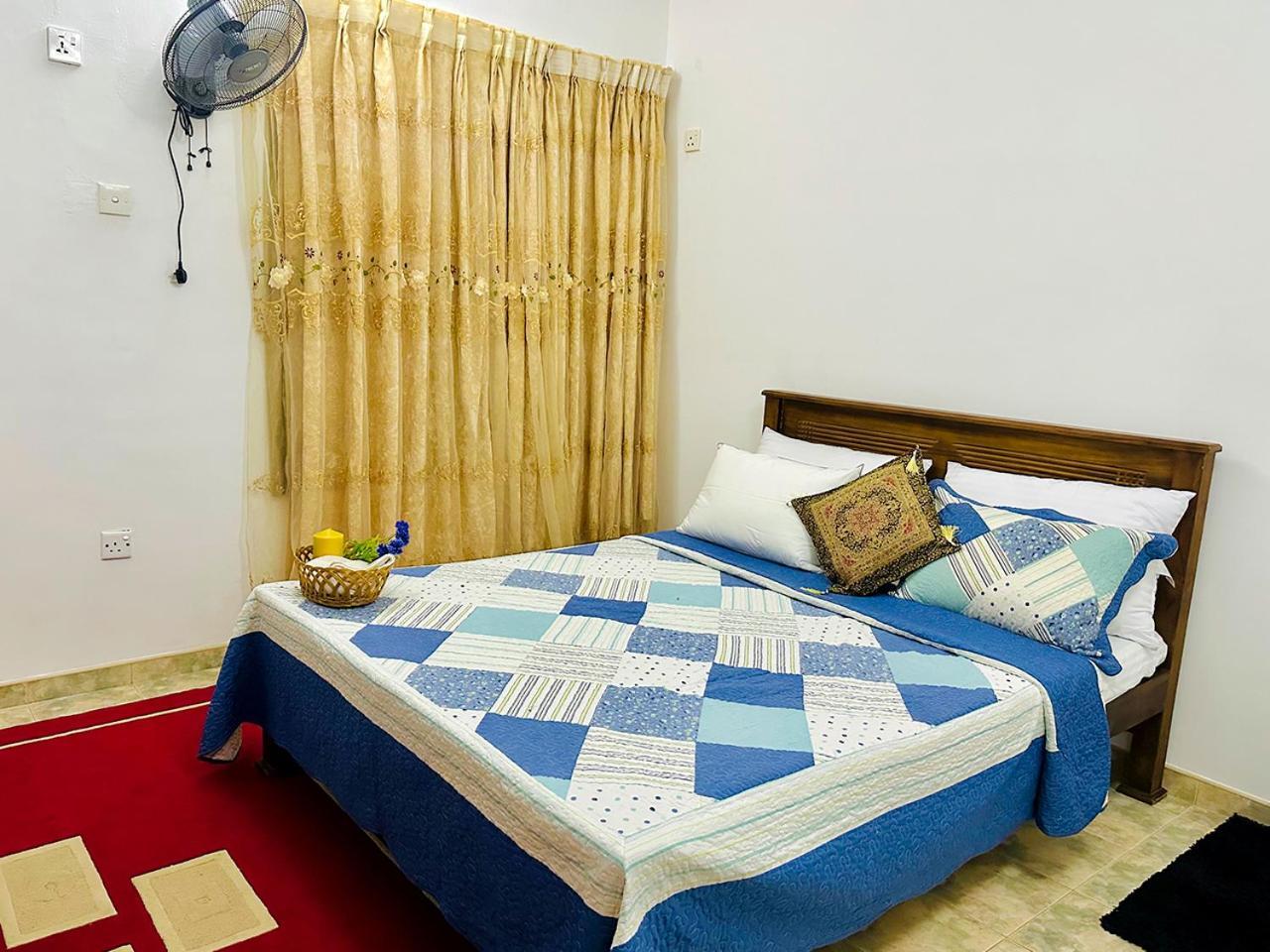 Sea Breeze Guest House Negombo Exterior photo